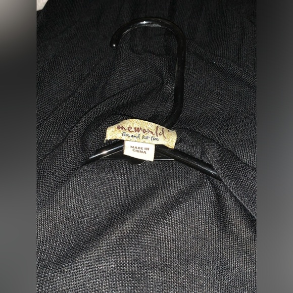 Long black One World cardigan - Picture 2 of 2